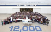 Robinson entrega helicóptero de número 12.000