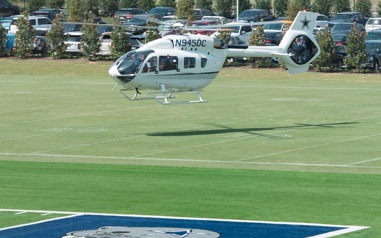 Dallas Cowboys ganha helicóptero de presente · AERO Magazine