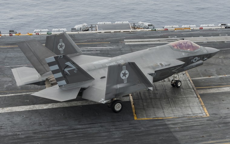 Suposta imagem do F-35C acidentado no pacífico é vazada